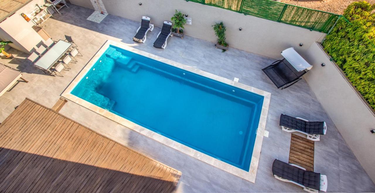Yalarent Caesar's With Private Pool Вилла Эйлат